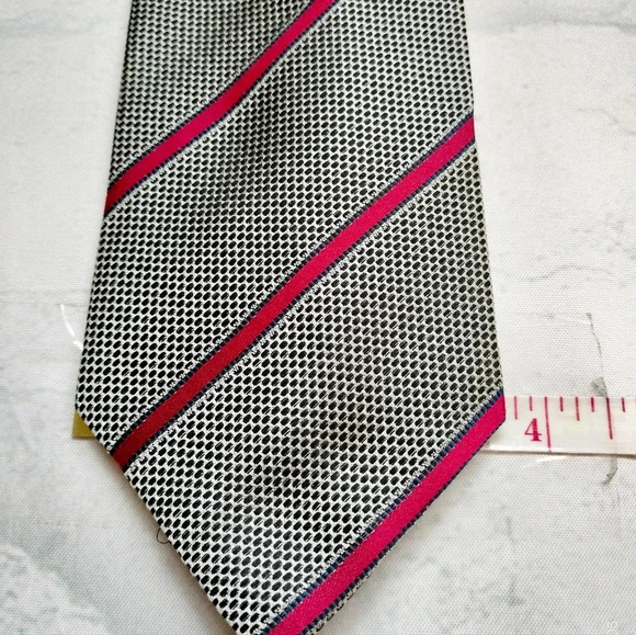 Lands' End Silk Hand Sewn Tie Necktie Red Blue Striped BLack Dots 57 x 3.75 - Picture 6 of 10